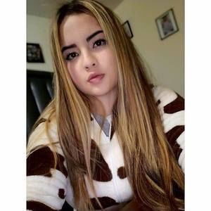 Meet your Posher, Arianna